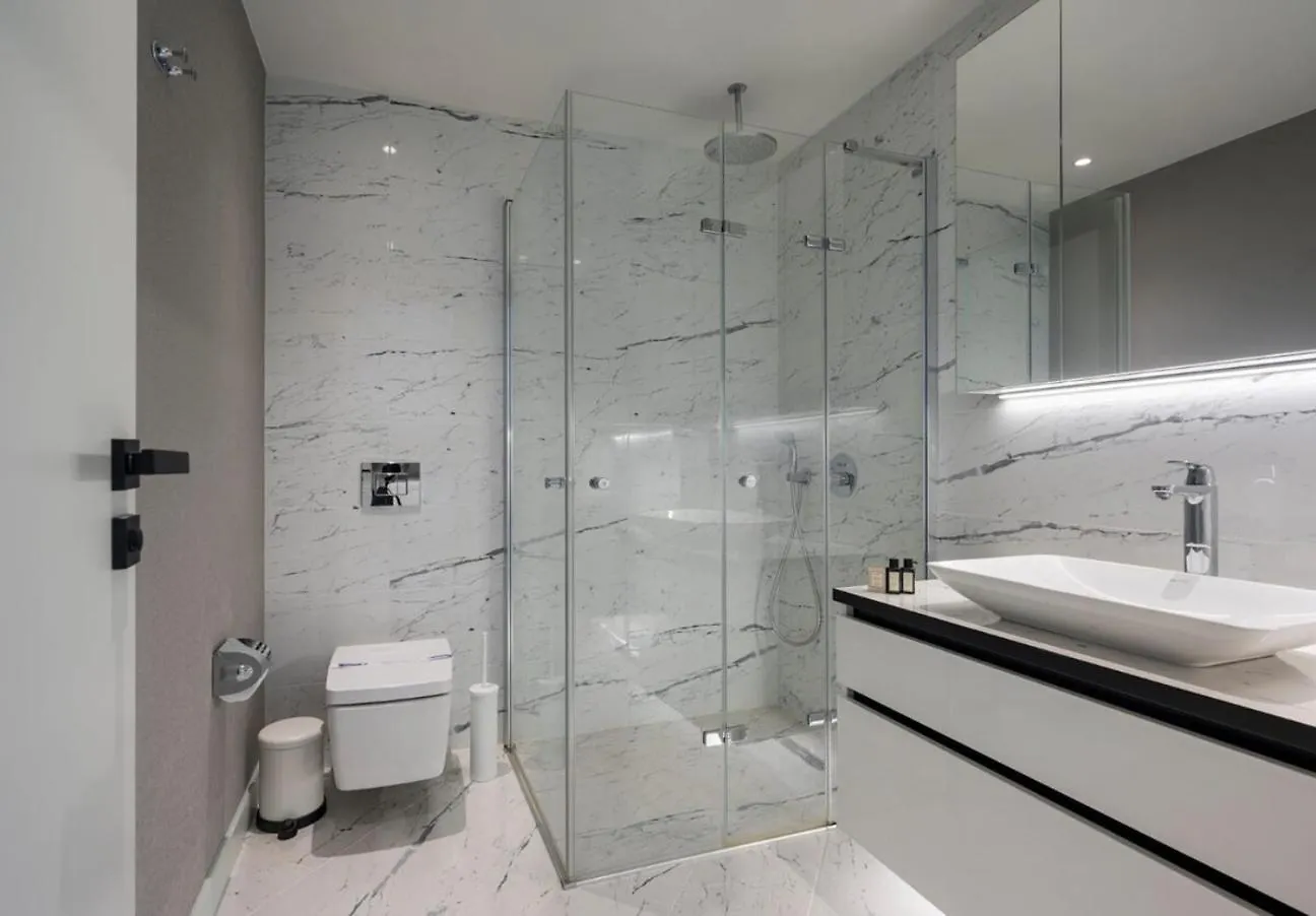 Lovely Modern 1Bd Condo Views W Poolgym! #222 이스탄불