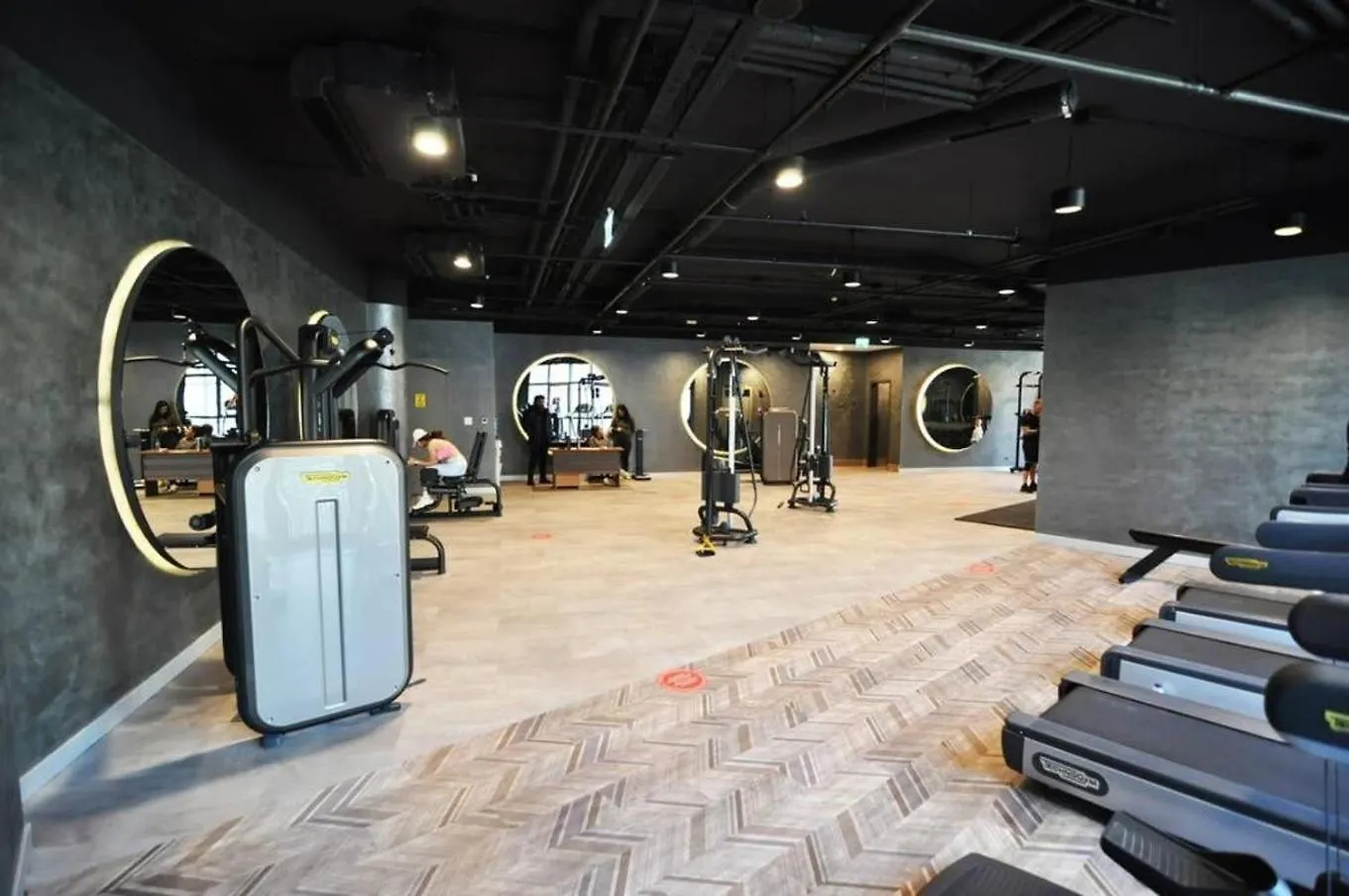펜션 Lovely Modern 1Bd Condo Views W Poolgym! #222 이스탄불